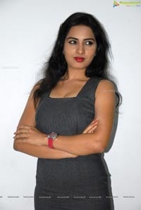 Srushti Dange Hot Photos