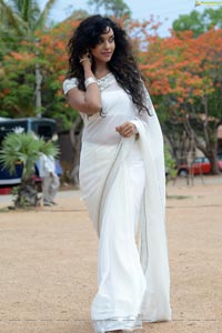 Anupriya Goenka in White Saree