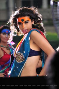 Gabriela Bertante Item Song