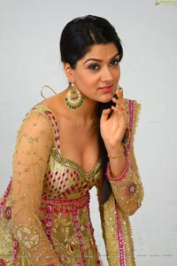 Potugadu Mumtaz Sakshi