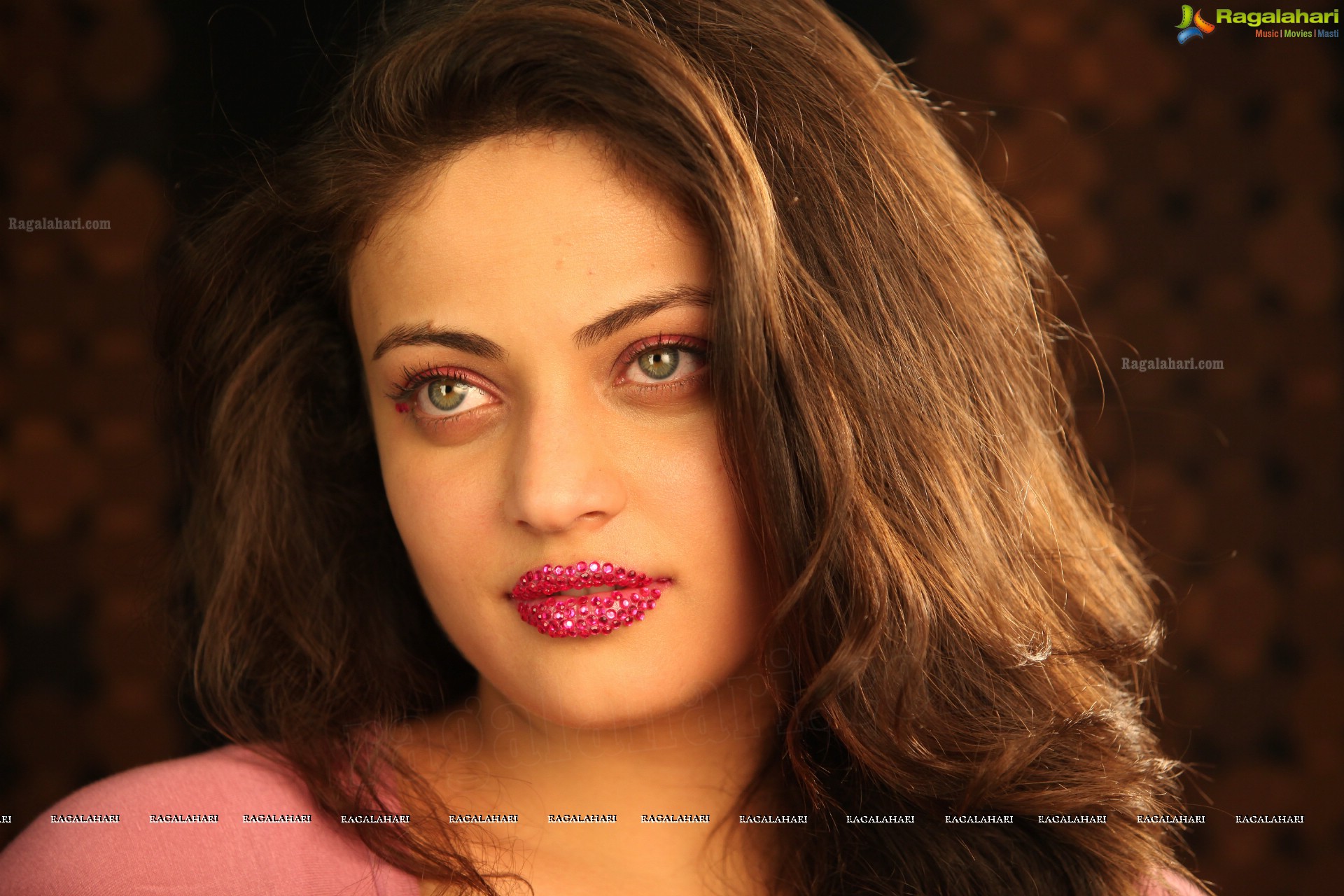 Sneha Ullal (High Definition)