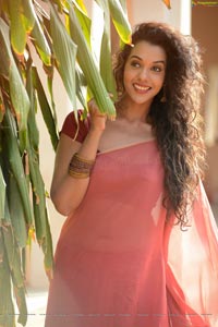 Tamil Heroine Anupriya Goenka