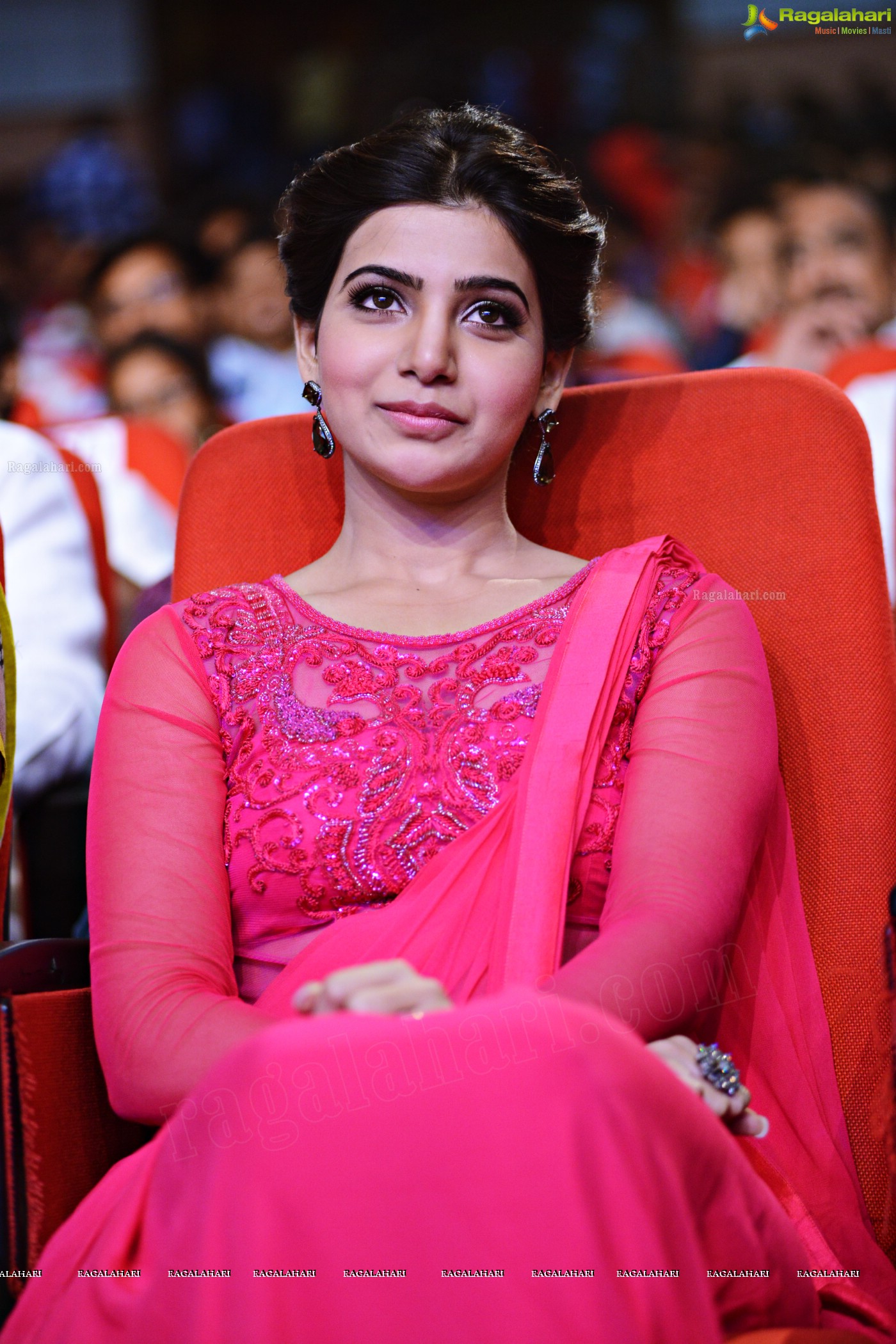 Samantha in Pink Saree at Autonagar Surya Audio Release