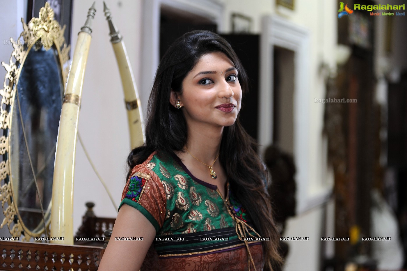 Tanvi Vyas (Posters)