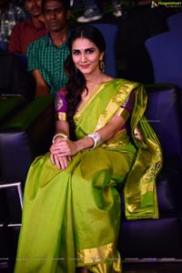 Vaani Kapoor in Saree