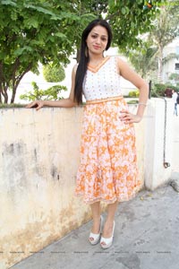 Ee Rojullo Reshma in Short Skirt