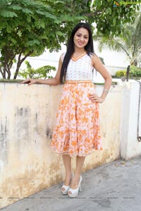 Ee Rojullo Reshma in Short Skirt