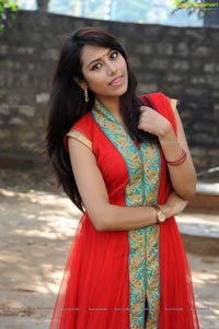 Khenisha Chandran Photos