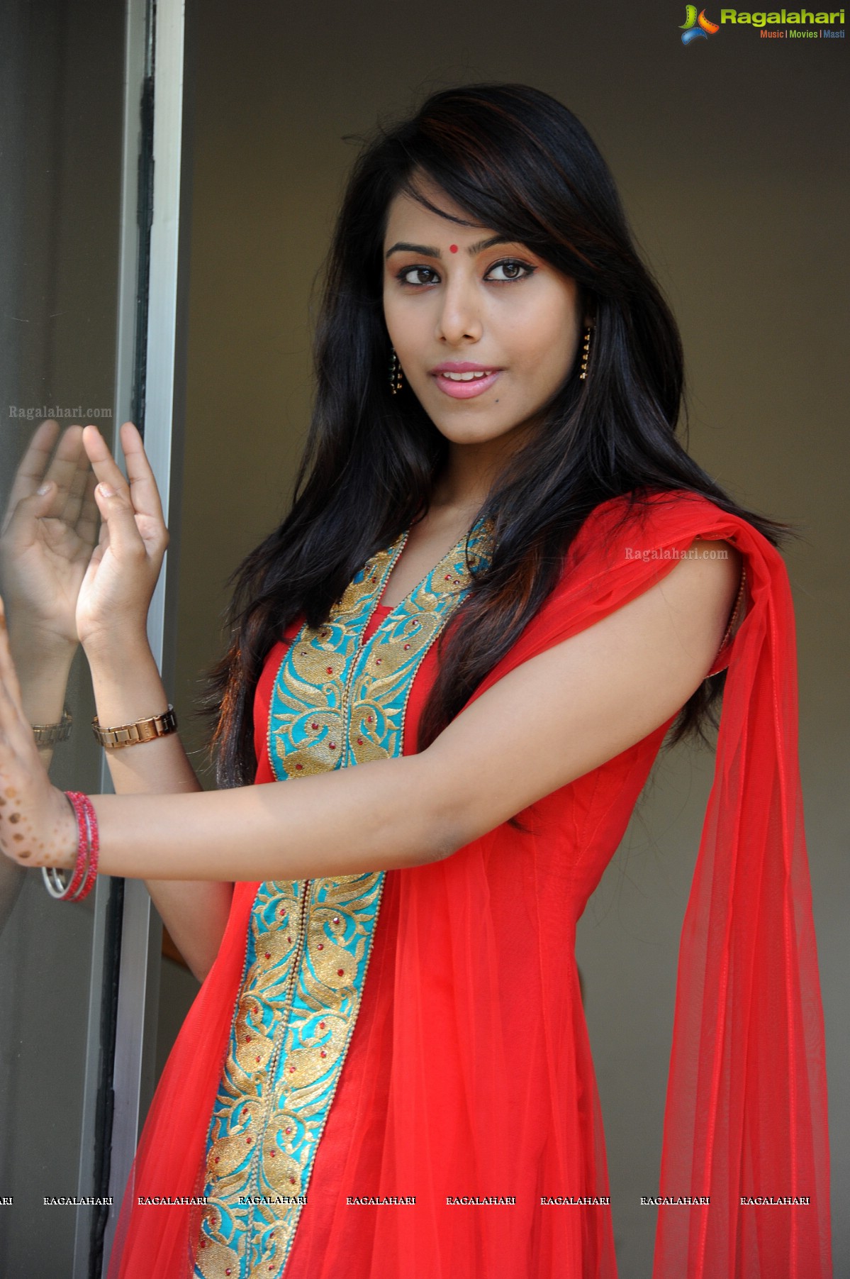 Khenisha Chandran