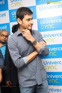 Mahesh Babu at Univercell Synch Store