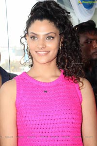 Rey Heroine Saiyami Kher