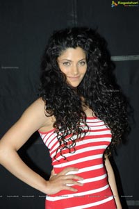 Saiyami Kher Hot Pics