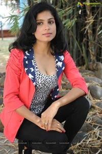 Vrushali Photos