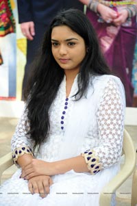 TV Actress Yamini