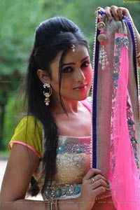 Mishti Chakraborty