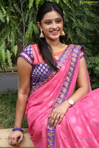Priya Anduluri in Saree