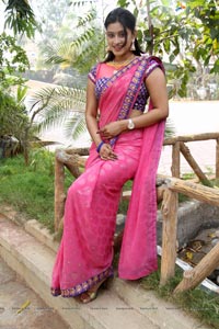 Priya Anduluri in Saree