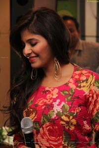 Indian Film Actress Anjali Photos