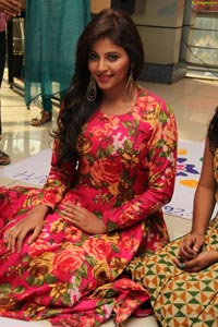 Indian Film Actress Anjali Photos