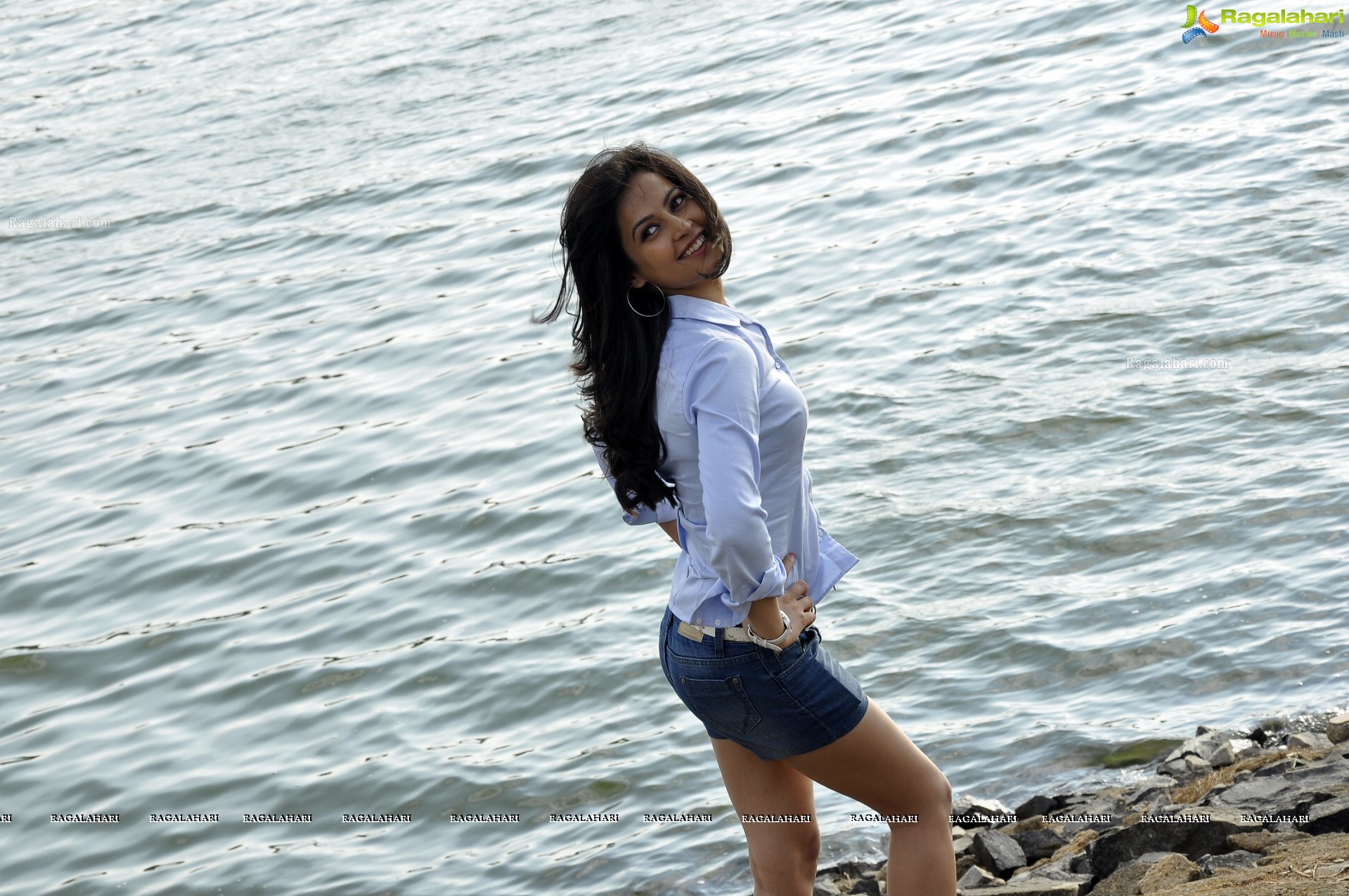 Disha Pandey - HD Gallery