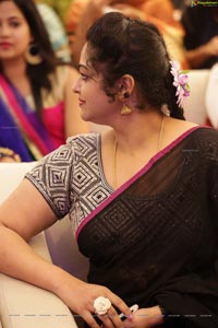 Raasi Photos - Raasi Stills