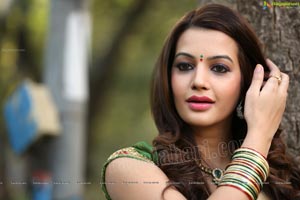 Telugu Heroine Diksha Panth