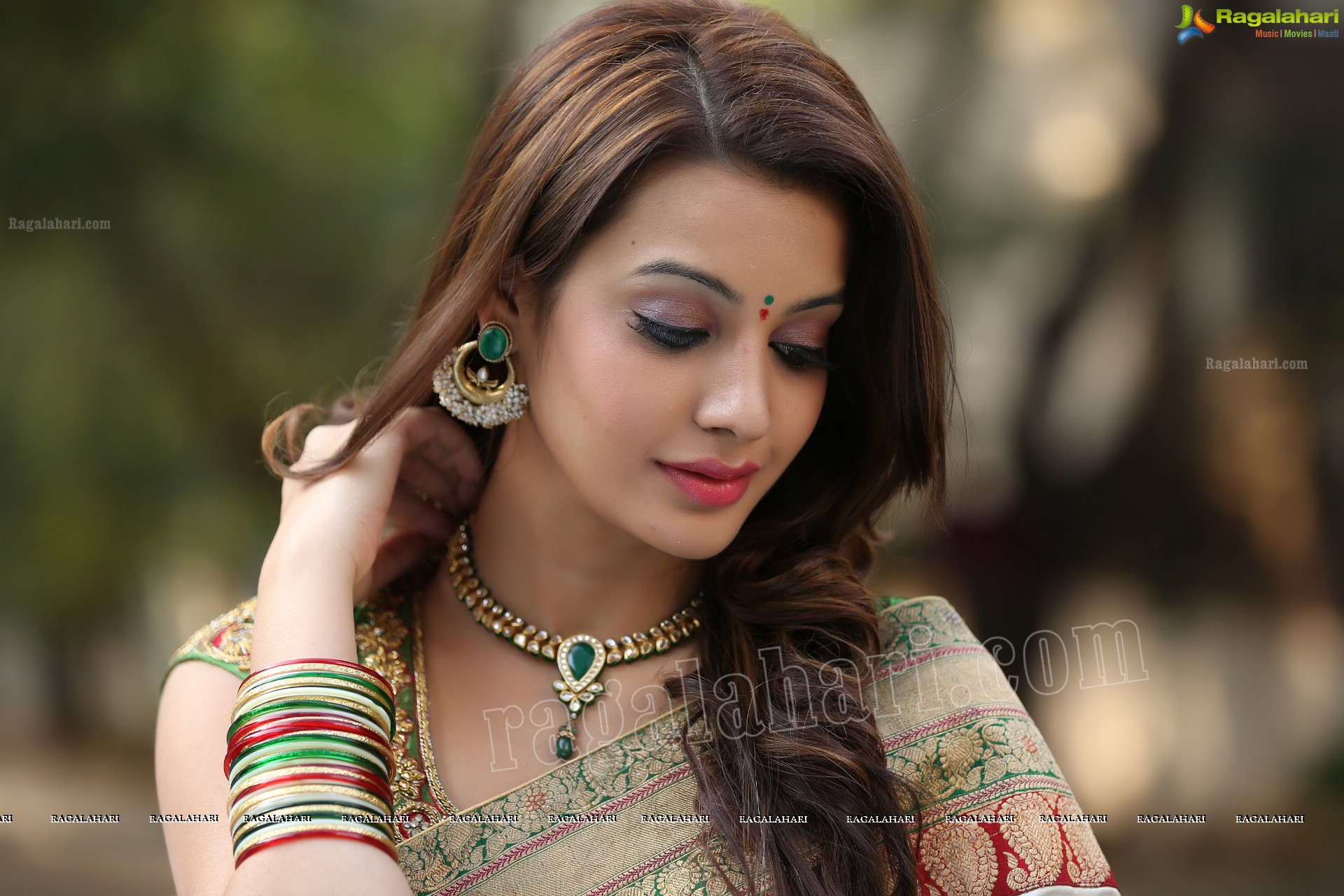 Diksha Panth (Exclusive) (High Definition)