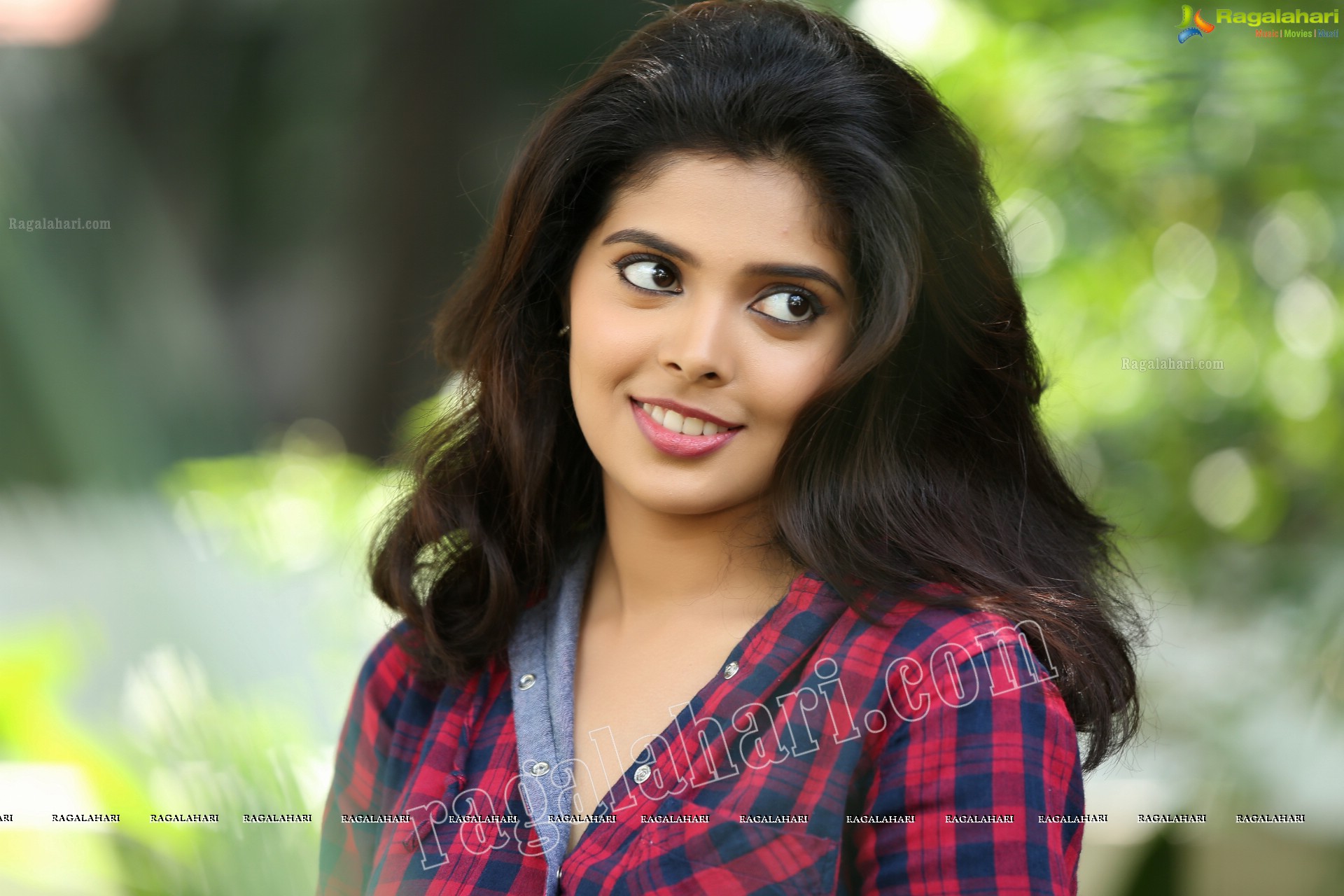 Shravyah (Exclusive) (High Definition)