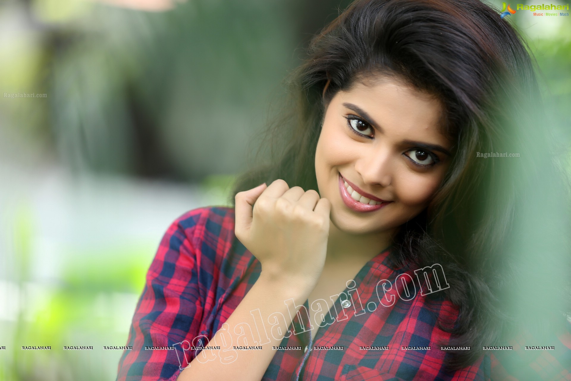 Shravyah (Exclusive) (High Definition)