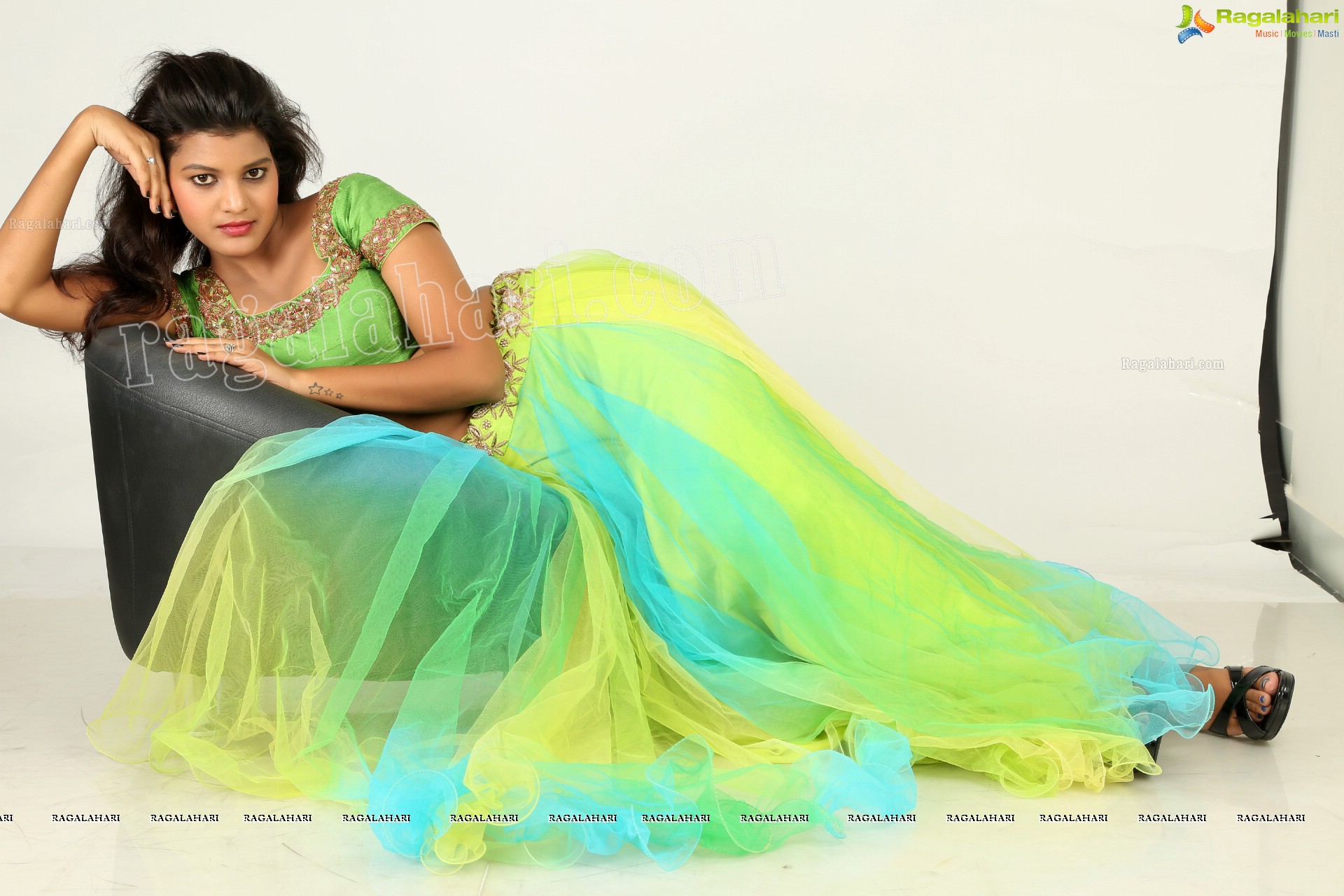 Vishakha Singh (Exclusive) (High Definition)