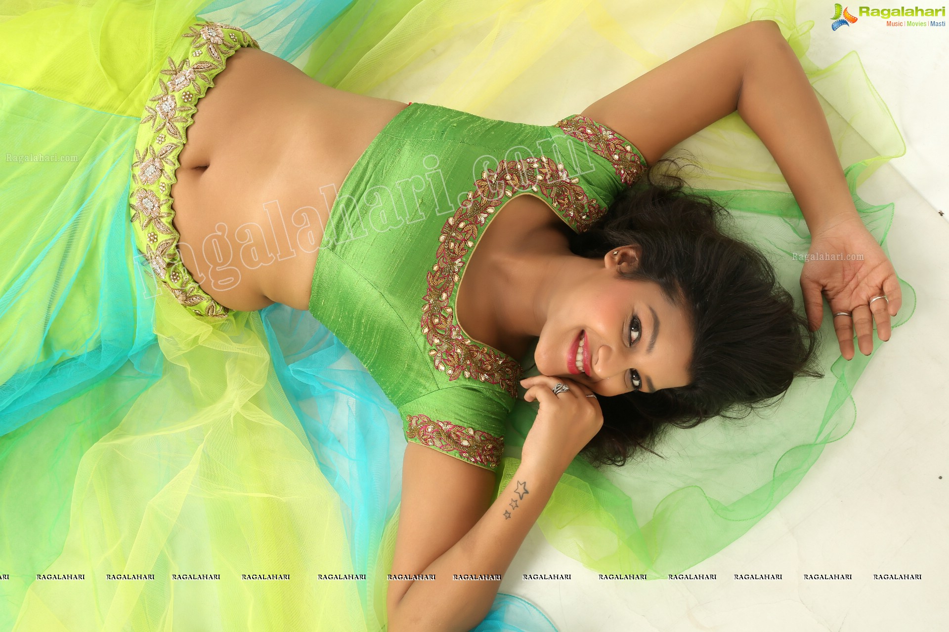 Vishakha Singh (Exclusive) (High Definition)