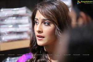 Regina Cassandra HQ Photos