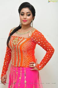 Poorna Shamna Kasim Hot Stills