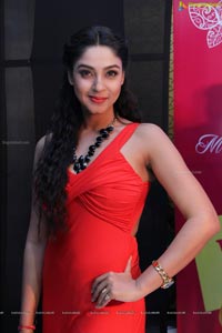 Angana Roy Photos