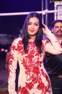  Catherine Tresa