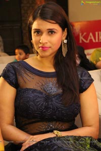 Mumbai Actress Mannara Chopra Photos