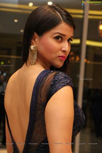 Mumbai Actress Mannara Chopra Photos