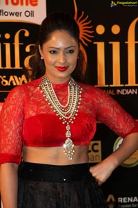 Nikeesha Patel at IIFA Utsavam 2016