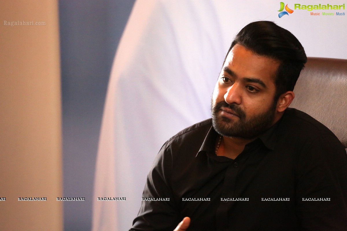 NTR at Nannaku Prematho Press Meet