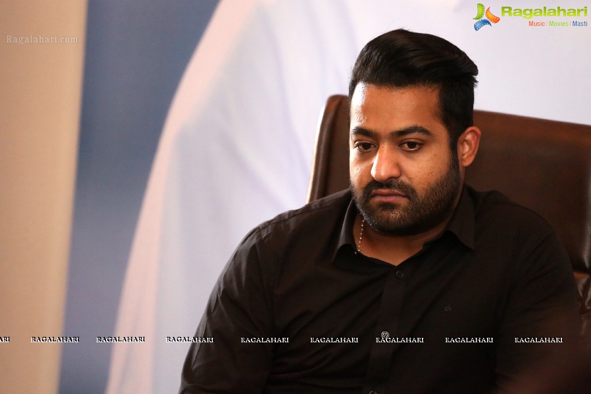 NTR at Nannaku Prematho Press Meet