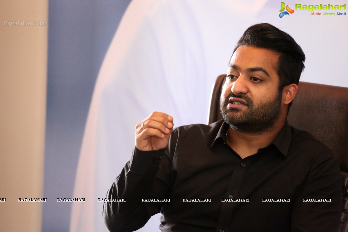 NTR at Nannaku Prematho Press Meet