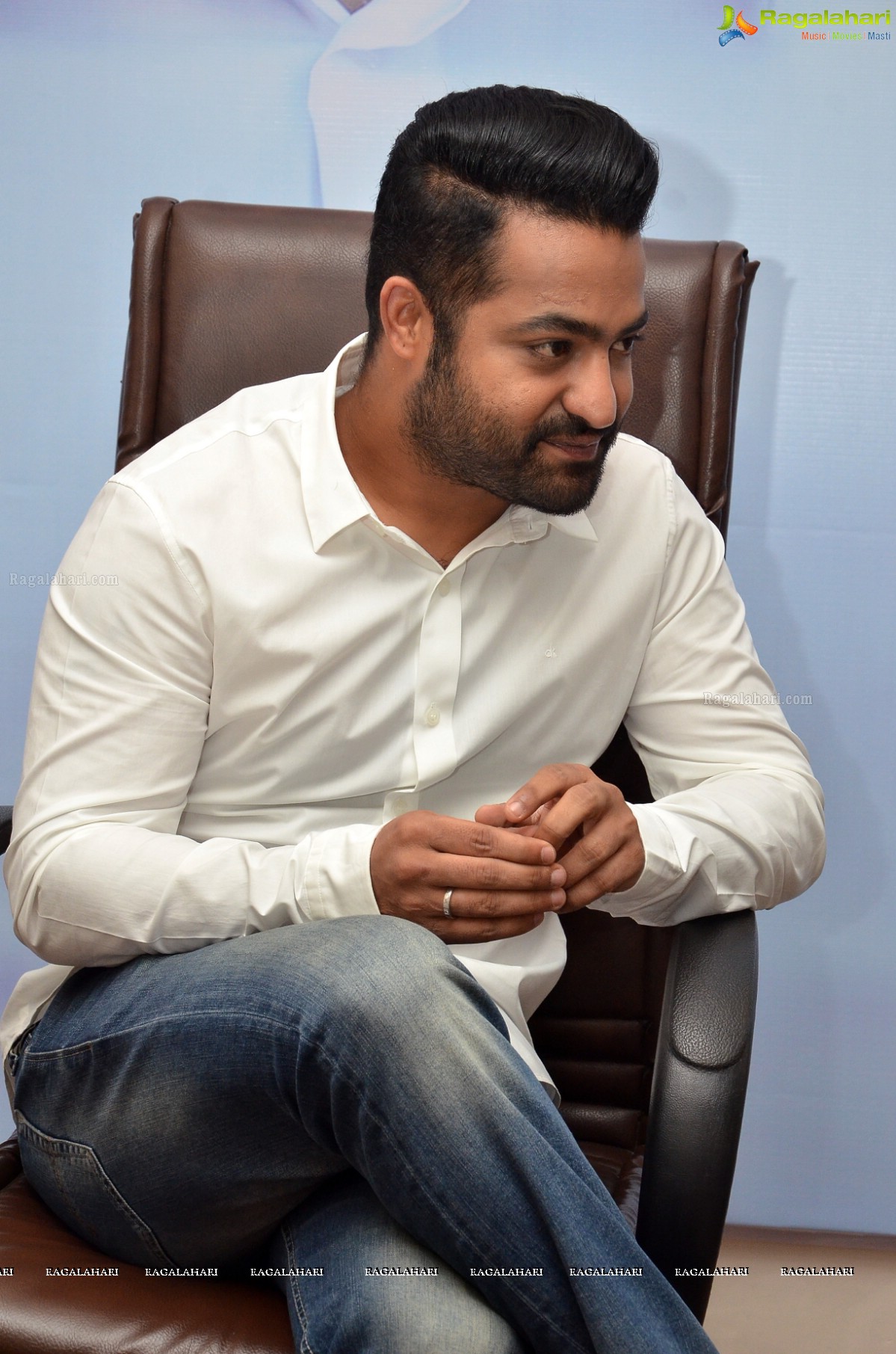 Jr. NTR Nannaku Prematho Interview, Photo Gallery