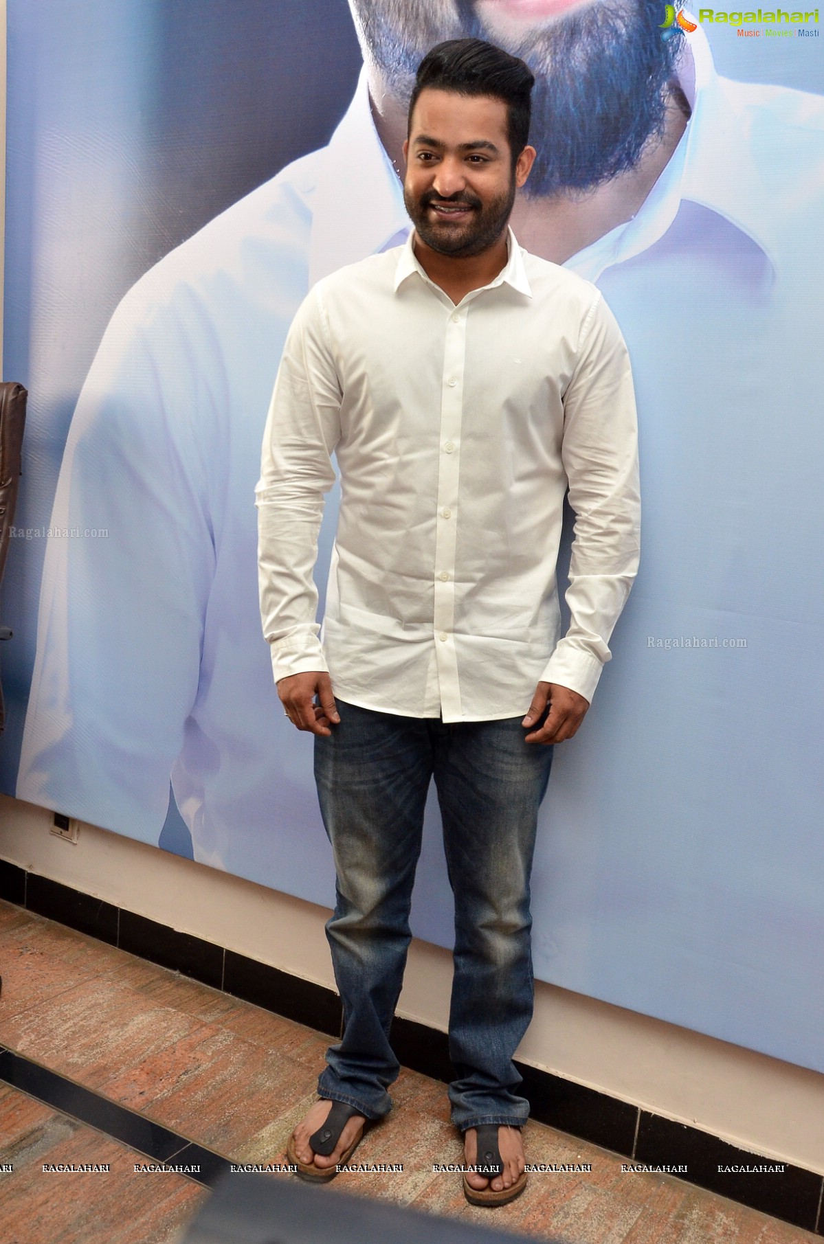 Jr. NTR Nannaku Prematho Interview, Photo Gallery