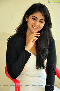 Pallak Lalwani Photos