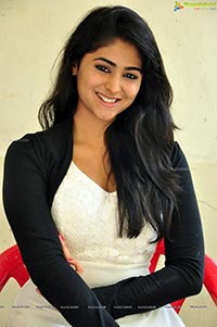 Pallak Lalwani Photos