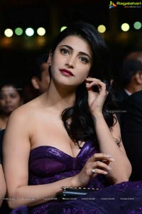 Shruti Haasan IIFA