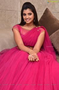 Anchor Shyamala Images