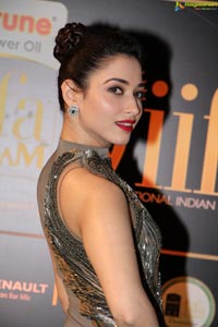 Tamanna at IIFA Utsavam 2016