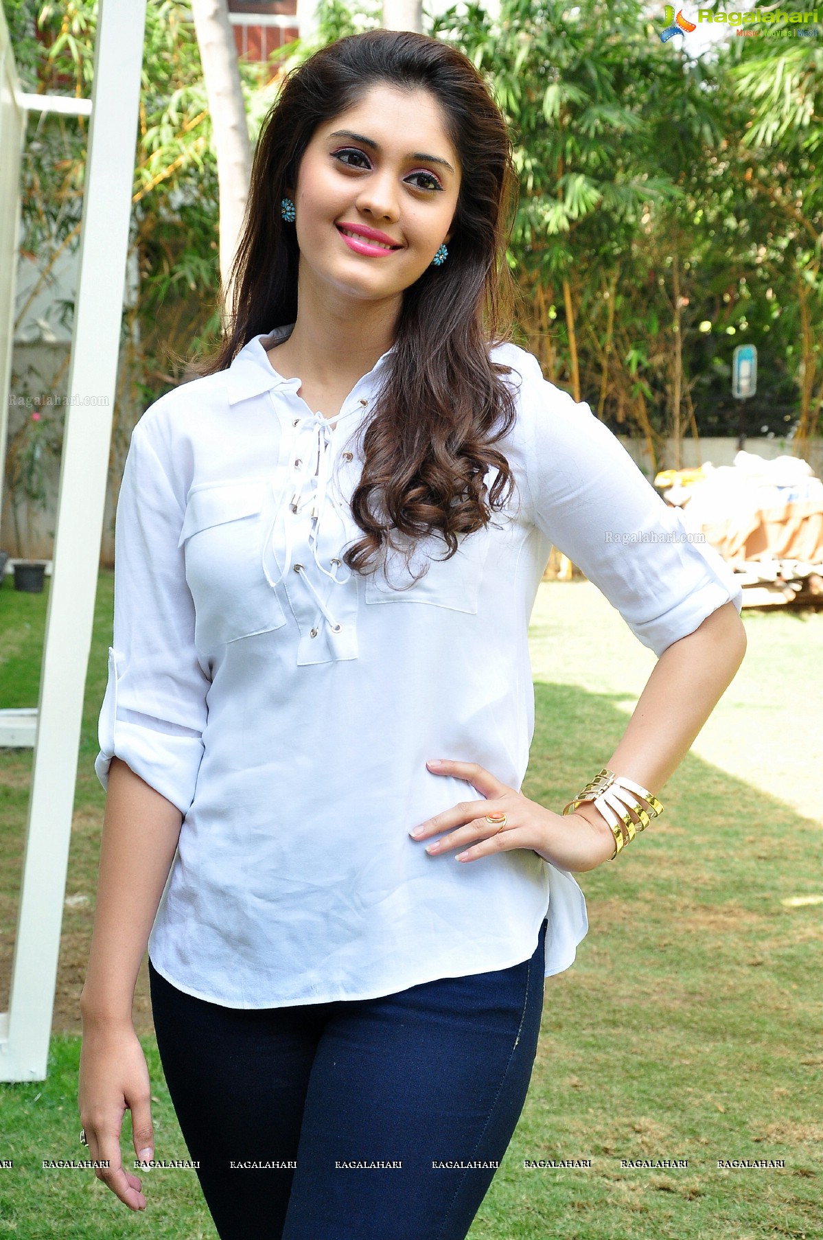 Surabhi at Express Raja Interview, Photo Gallery